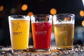 Tel Aviv Craft Beer Tour and Tasting Experience – Schnitt Brewery