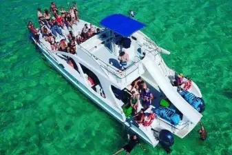Punta Cana Adults-Only Party Boat – Live DJ, Free Drinks