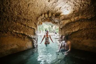 Peninsula Hot Springs Spa Experience – Express Shuttle Transfer