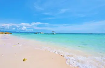Boracay Tour Package (Island Hopping)
