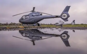 Scenic 12-minute helicopter flight over Cape Town