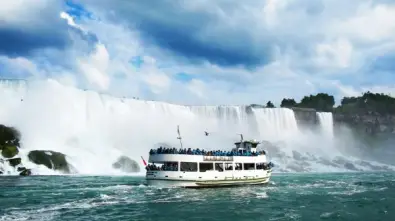 [Buy 2 Get 2 FREE] 2D1N Niagara Falls Tour from New York /New Jersey:  Maid of the Mist & Niagara Falls Night Tour | Hotel near Niagara Falls Area