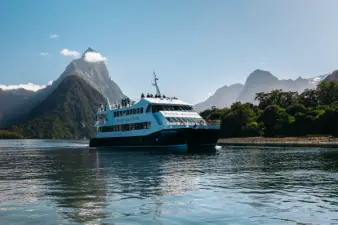 Milford Sound Cruise Day Tour  | New Zealand