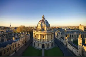 London, UK Private Charter Car Tour|Stonehenge/Bath/Oxford/Cambridge One-day Private Charter Car |Chinese and English