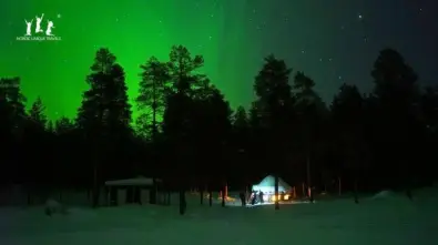 Hunting Northern Lights with Lappish Barbecue in Rovaniemi | Finland