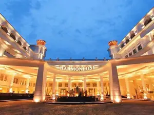 Harmoni One Convention Hotel & Service Apartments