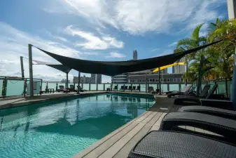 voco Gold Coast By IHG