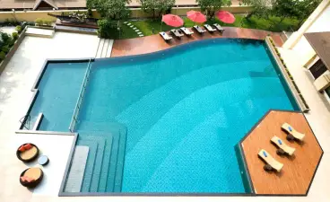 Amari Vang Vieng