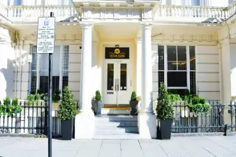 Hyde Park Executive Apartments